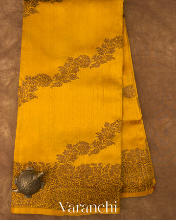 Turmeric Yellow Lehariya Pure Raw Silk Handloom Saree