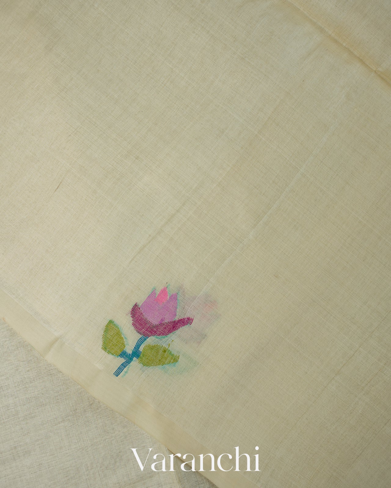 Ivory Jamdani Floral Pure Muslin Silk Handloom Saree