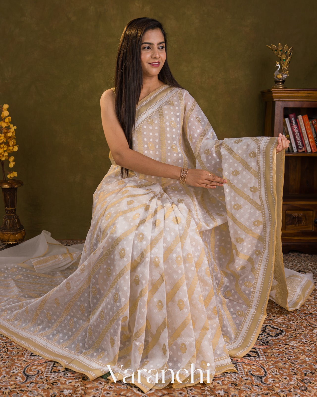 White Lehariya Jamdani Pure Kora Silk Cotton Saree