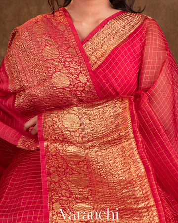 Reddish Pink Pure Crush Kora Silk Saree 
