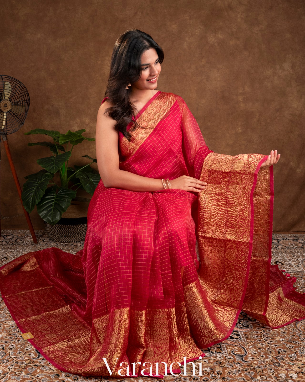 Reddish Pink Pure Crush Kora Silk Saree 
