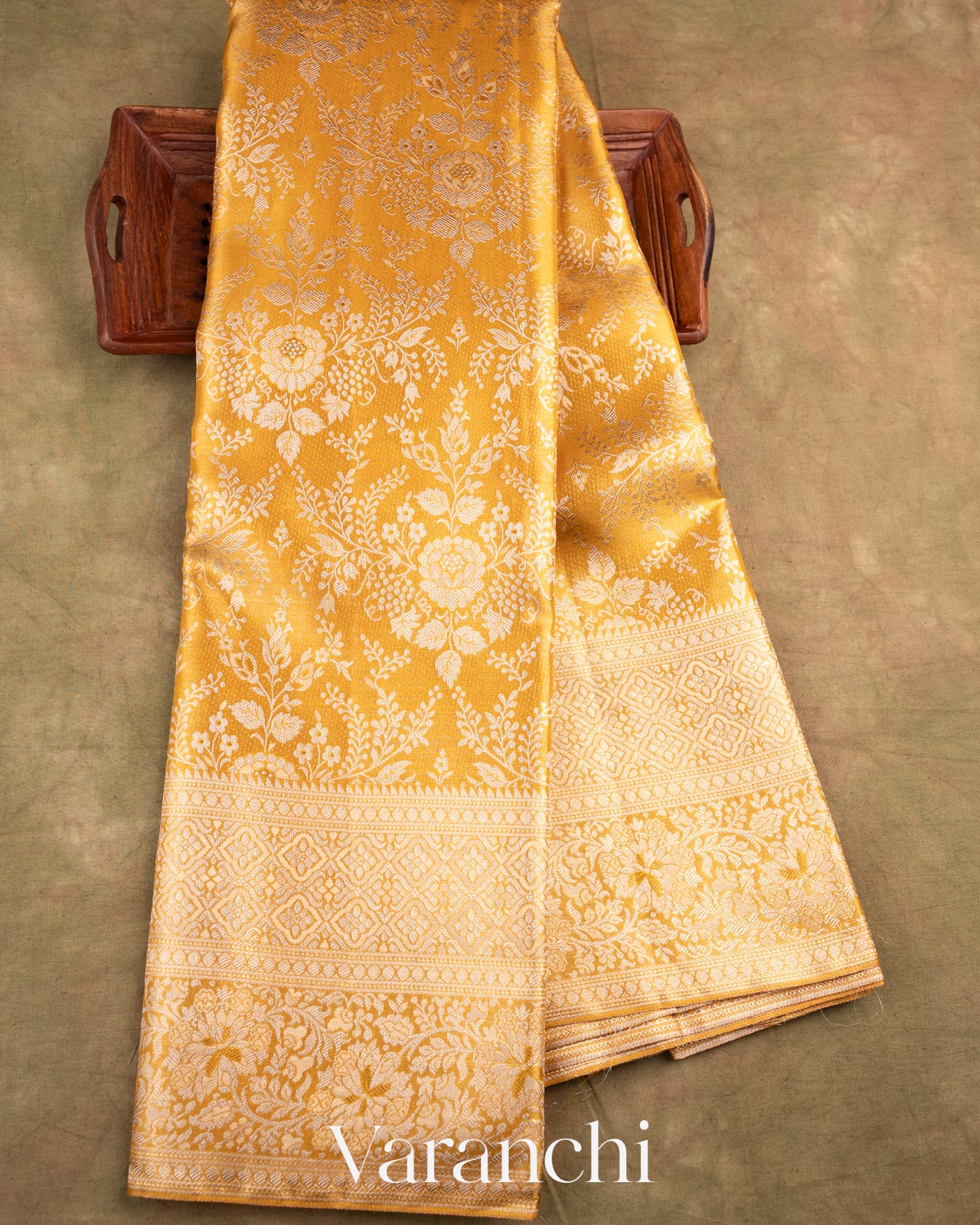 Golden Floral Heavy Brocade Pure Tissue Kanchipuram Silk Saree